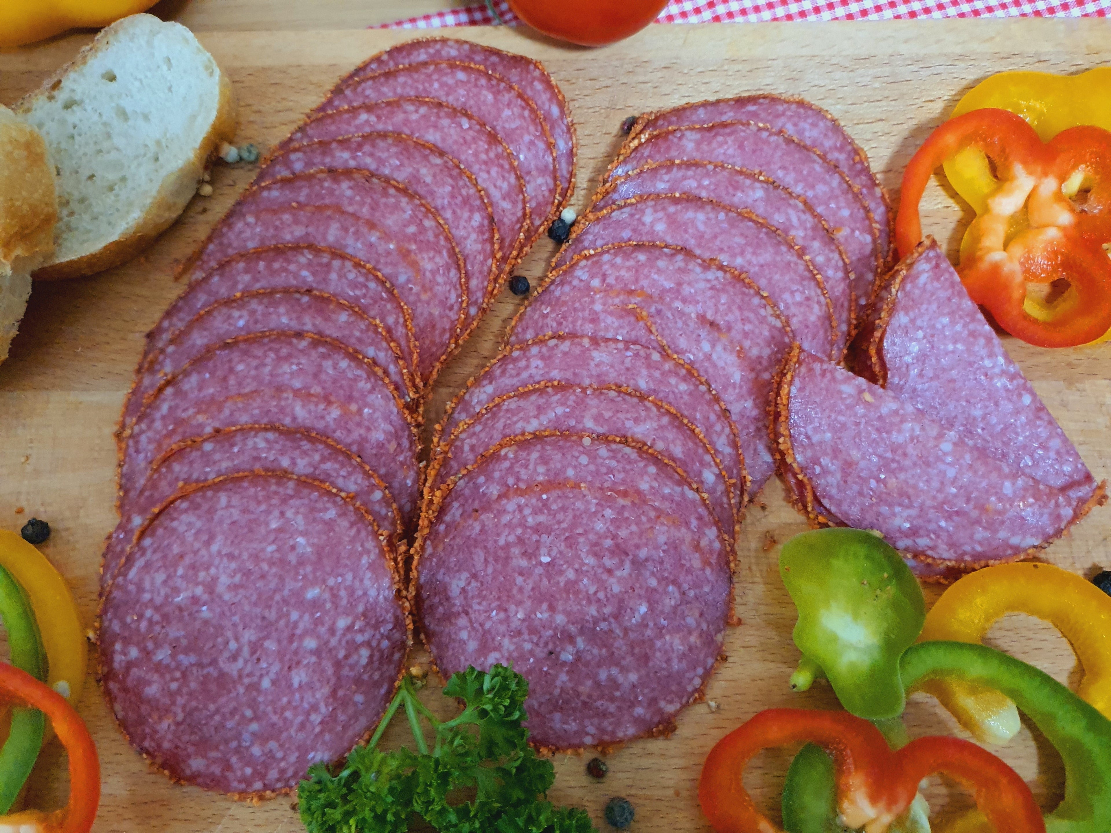 Geflügelsalami 1A "Steak-Pfeffer" 100g (MHD: 10.09.2026)